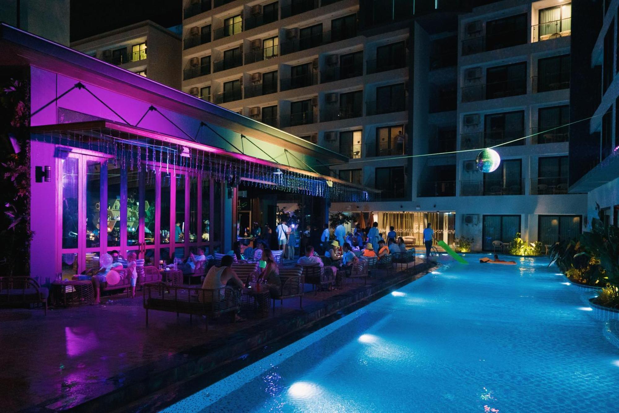 Wekata Luxury Hotel Екстериор снимка
